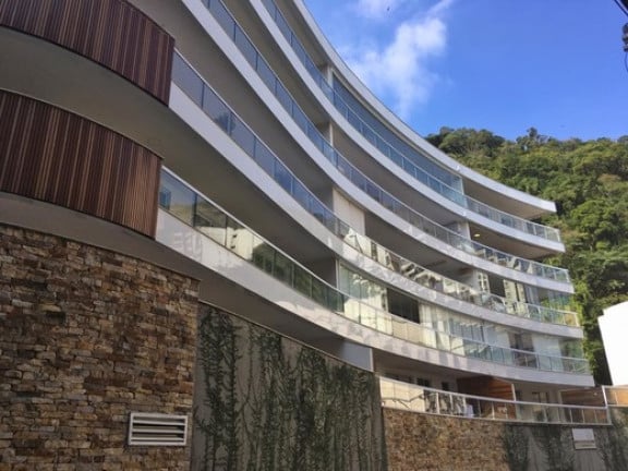 Foto do imóvel Apartamento com 3 Quartos à Venda, 163 m² em Lagoa - Rio De Janeiro