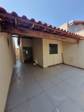Imagem Casa com 2 Quartos à Venda,  em Jardim Olímpico - Montes Claros
