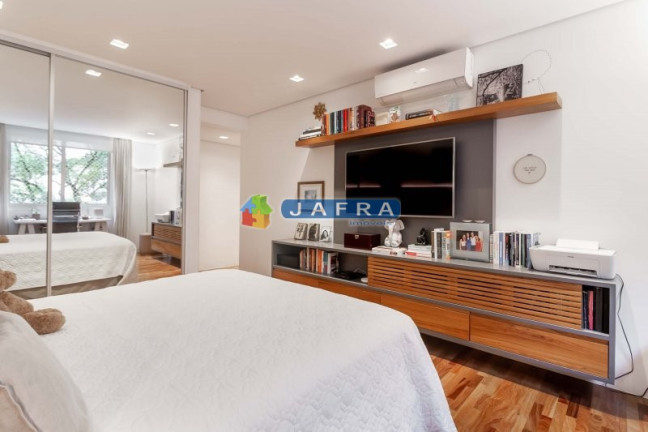 Imagem Apartamento com 3 Quartos à Venda, 244 m² em Jardim Paulista - São Paulo