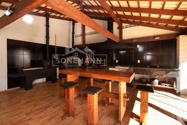 Foto do imóvel Casa com 6 Quartos à Venda, 805 m² em Centro - Bombinhas