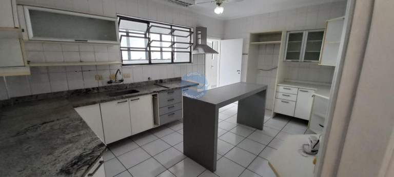 Imagem Apartamento com 3 Quartos à Venda, 260 m² em Pompéia - Santos
