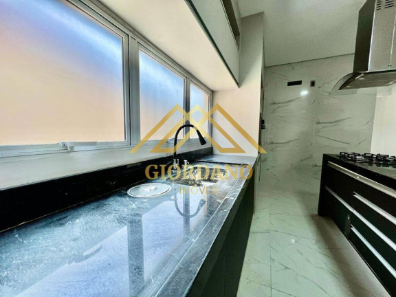 Foto do imóvel Sobrado com 3 Quartos à Venda,  em Guilhermina - Praia Grande