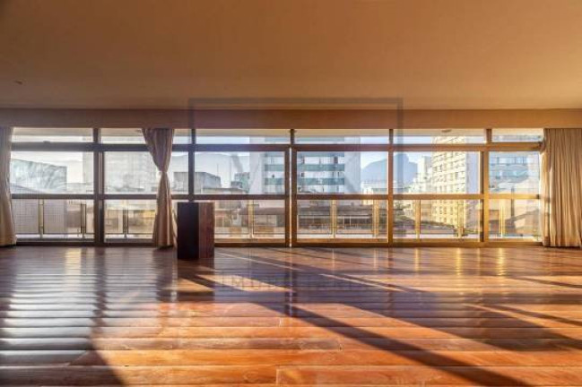 Imagem Apartamento com 4 Quartos à Venda, 280 m² em Leblon - Rio De Janeiro