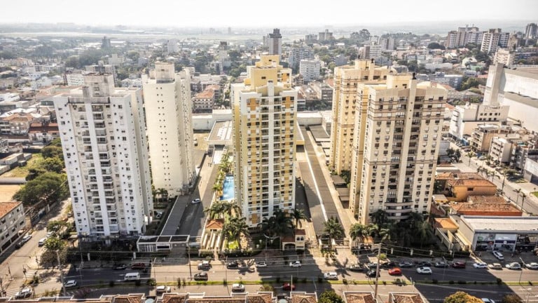 Foto do imóvel Apartamento com 3 Quartos à Venda, 90 m² em Passo Da Areia - Porto Alegre