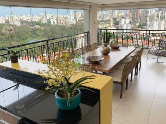 Imagem Apartamento com 3 Quartos à Venda, 227 m² em Aclimação - São Paulo