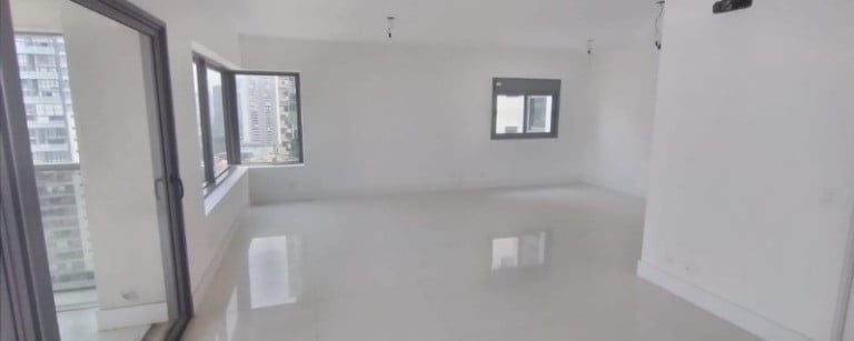Foto do imóvel Imóvel com 3 Quartos à Venda, 192 m² em Campo Belo - São Paulo
