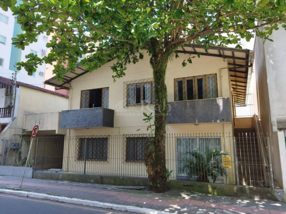 Foto do imóvel Terreno à Venda, 250 m² em Centro - Balneário Camboriú Foto do imóvel Terreno à Venda, 250 m² em Centro - Balneário Camboriú