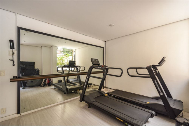Imagem Apartamento com 1 Quarto à Venda, 103 m² em Moema - São Paulo