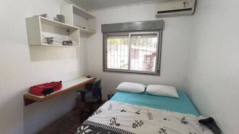 Imagem Casa com 2 Quartos à Venda, 130 m² em Cavalhada - Porto Alegre
