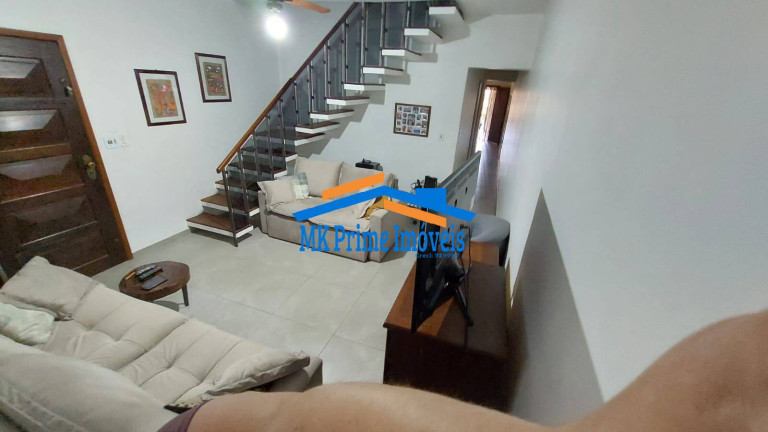 Foto do imóvel Sobrado com 4 Quartos à Venda, 212 m² em São Pedro - Osasco