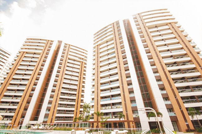 Foto do imóvel Apartamento com 3 Quartos à Venda, 118 m² em Guararapes - Fortaleza