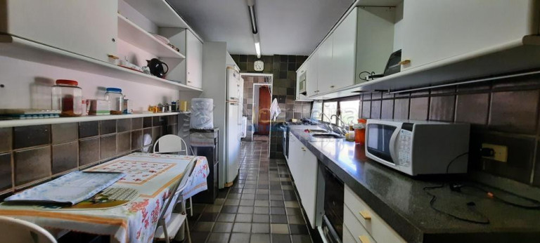 Foto do imóvel Apartamento com 3 Quartos à Venda, 212 m² em Graças - Recife
