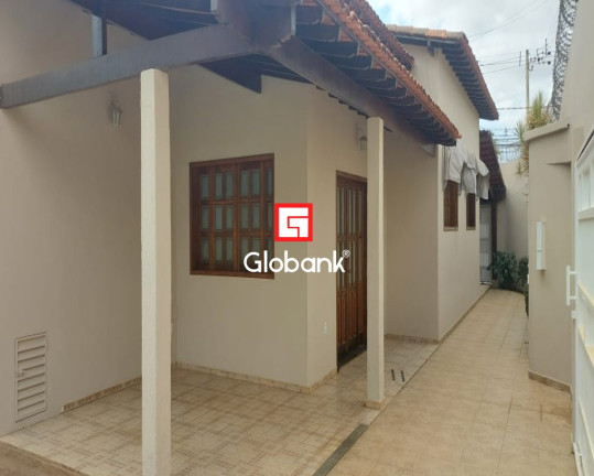 Imagem Casa com 4 Quartos à Venda, 206 m² em Barcelona Park - Montes Claros Imagem Casa com 4 Quartos à Venda, 206 m² em Barcelona Park - Montes Claros