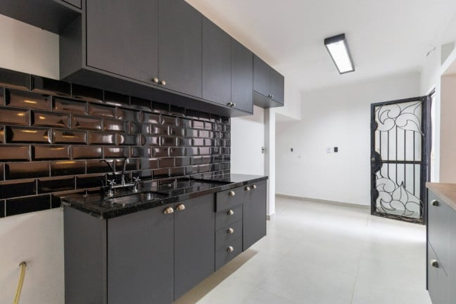 Foto do imóvel Casa com 4 Quartos à Venda, 190 m² em Mirandópolis - São Paulo