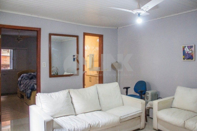 Imagem Casa com 3 Quartos à Venda, 140 m² em Passo Da Areia - Porto Alegre