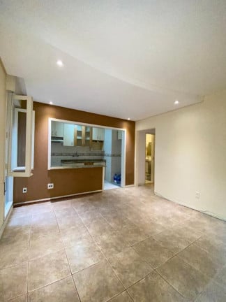 Foto do imóvel Imóvel com 2 Quartos à Venda,  em São João - Porto Alegre