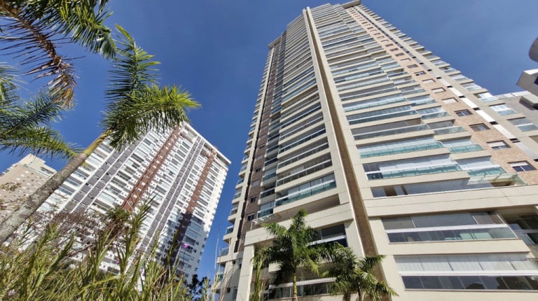 Foto do imóvel Imóvel com 3 Quartos à Venda, 240 m² em Cidade Monções - São Paulo