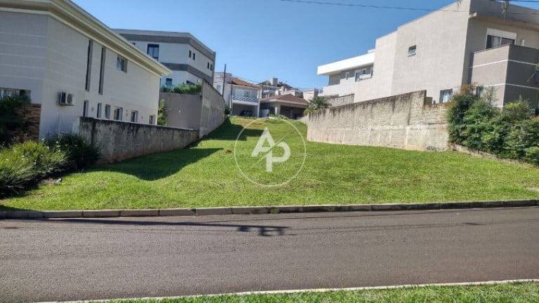 Foto do imóvel Terreno em Condomínio à Venda, 576 m² em Estrela - Ponta Grossa Foto do imóvel Terreno em Condomínio à Venda, 576 m² em Estrela - Ponta Grossa