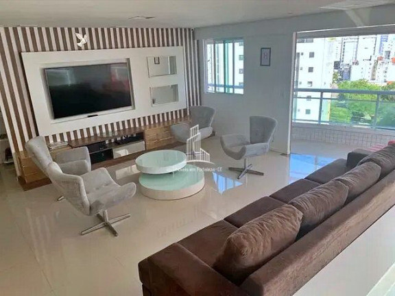 Foto do imóvel Apartamento com 2 Quartos à Venda, 165 m² em Cocó - Fortaleza