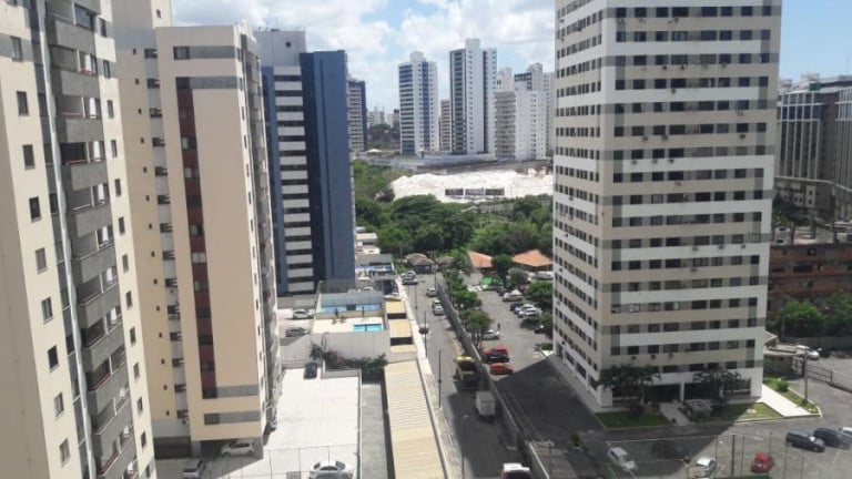 Foto do imóvel Apartamento com 3 Quartos à Venda, 79 m² em Stiep - Salvador