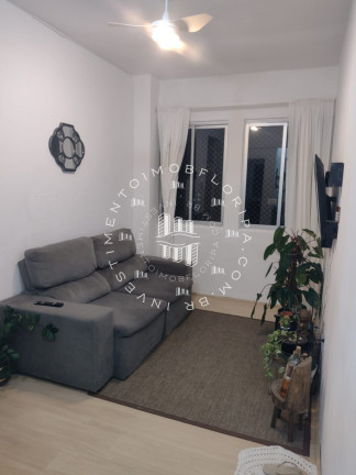 Foto do imóvel Apartamento com 3 Quartos à Venda, 53 m² em Centro - Florianópolis