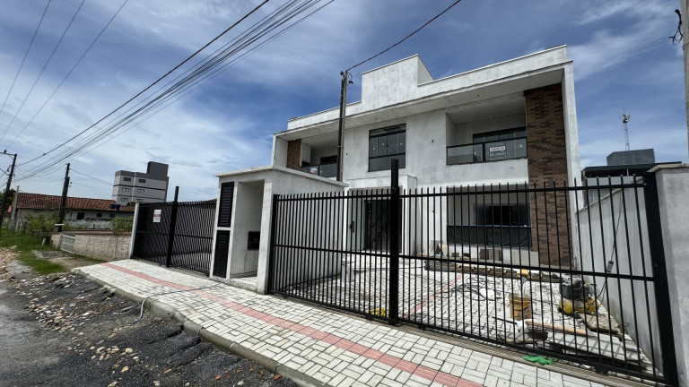 Imagem Apartamento com 2 Quartos à Venda,  em Barra Velha
