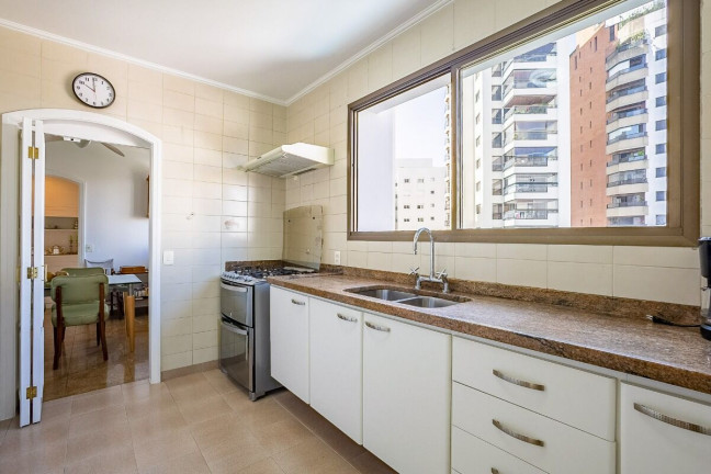 Imagem Apartamento com 5 Quartos à Venda, 242 m² em Campo Belo - São Paulo