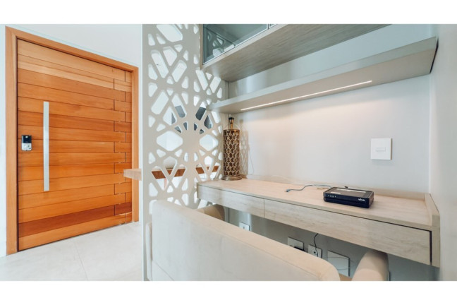 Foto do imóvel Apartamento com 3 Quartos à Venda, 143 m² em Moema - São Paulo