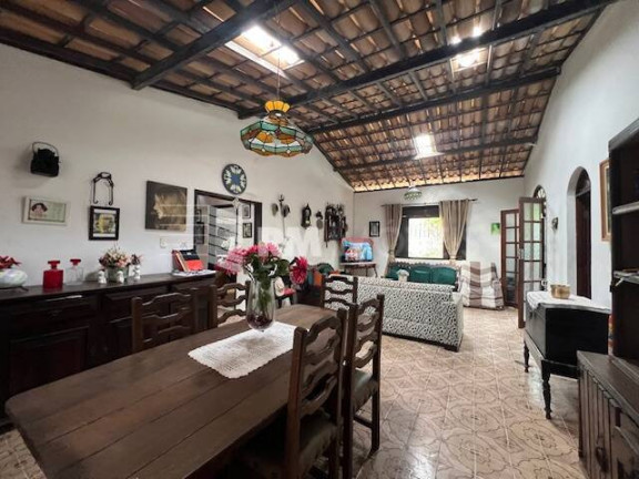 Foto do imóvel Casa com 4 Quartos à Venda, 390 m² em Piatã - Salvador