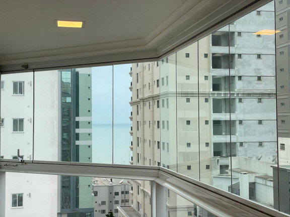 Foto do imóvel Apartamento com 3 Quartos à Venda, 134 m² em Meia Praia - Itapema