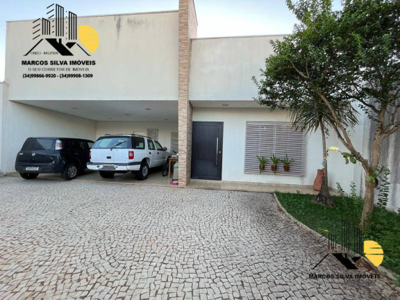 Imagem Casa com 4 Quartos à Venda, 360 m² em Santa Mônica - Uberlândia