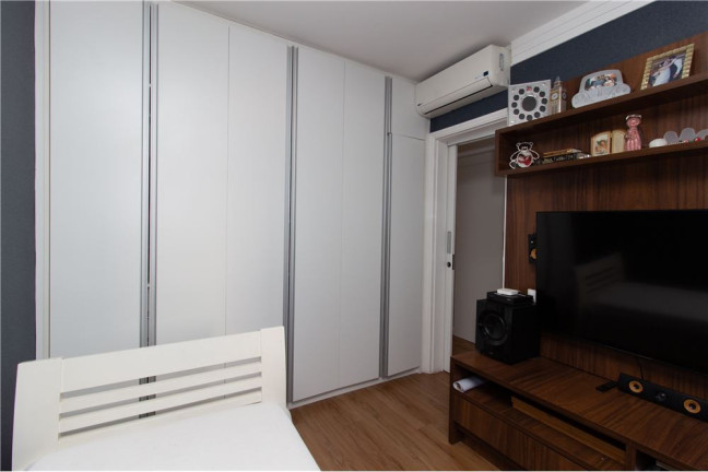Imagem Apartamento com 3 Quartos à Venda, 95 m² em Moema - São Paulo