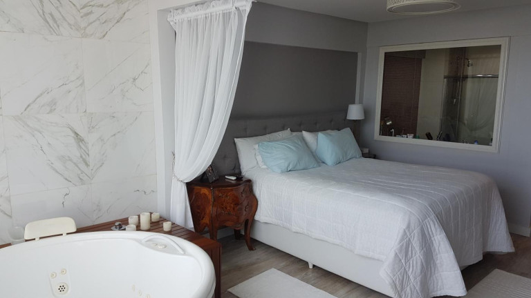 Imagem Apartamento com 3 Quartos à Venda, 241 m² em Barra Da Tijuca - Rio De Janeiro