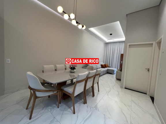 Imagem Casa com 2 Quartos à Venda, 72 m² em Jardim Das Palmeiras - Londrina