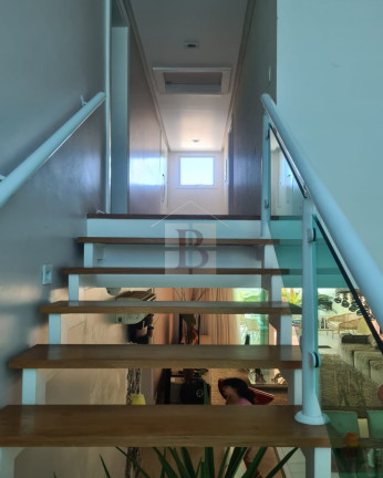 Imagem Casa com 4 Quartos à Venda, 242 m² em Camboinhas - Niterói