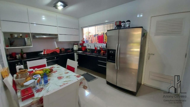 Imagem Casa de Condomínio com 5 Quartos à Venda, 308 m² em Recreio Dos Bandeirantes - Rio De Janeiro