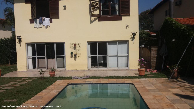Foto do imóvel Casa com 4 Quartos à Venda, 258 m² em Interlagos - São Paulo