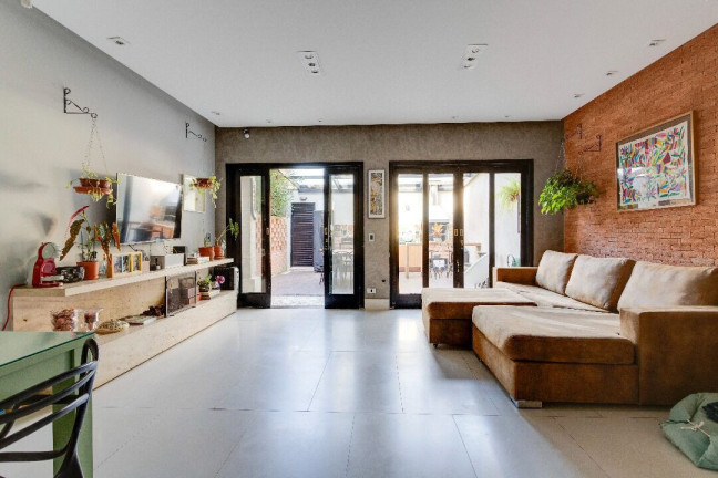 Imagem Casa de Condomínio com 3 Quartos à Venda, 337 m² em Jardim Viana - São Paulo