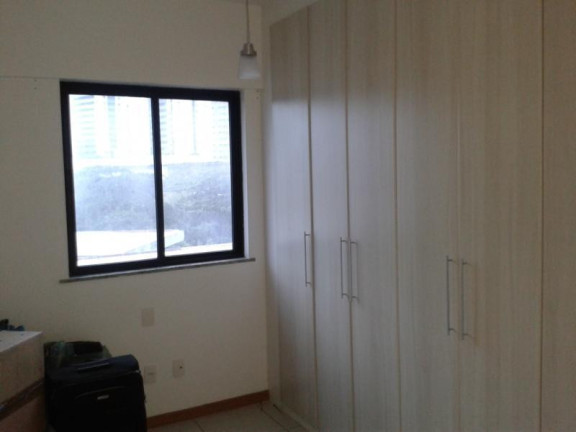 Imagem Apartamento com 3 Quartos à Venda, 79 m² em Stiep - Salvador