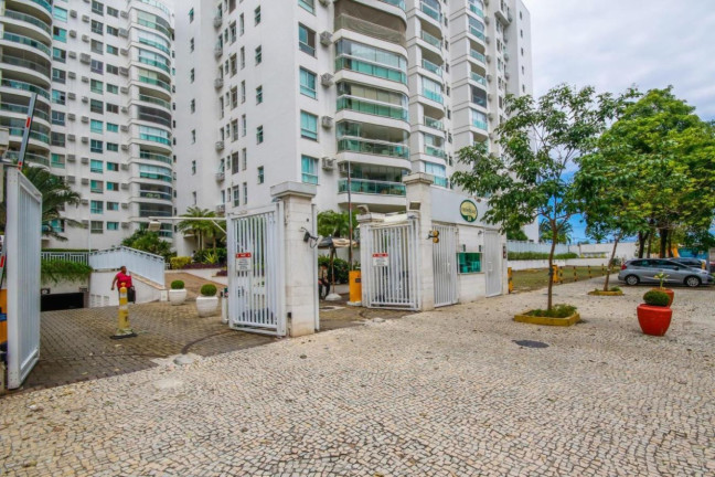 Imagem Apartamento com 2 Quartos à Venda, 82 m² em Jacarepagua - Rio De Janeiro