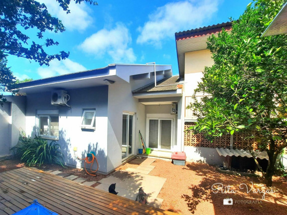 Imagem Casa com 5 Quartos à Venda, 280 m² em Centro - Viamão