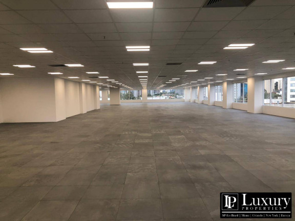 Foto do imóvel Imóvel Comercial à Venda, 1 m² em Alphaville Centro Industrial E Empresarial/alphaville. - Barueri