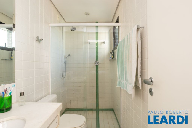 Foto do imóvel Apartamento com 4 Quartos à Venda, 235 m² em Aclimação - São Paulo