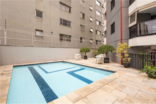 Imagem Apartamento com 2 Quartos à Venda, 56 m² em Moema - São Paulo