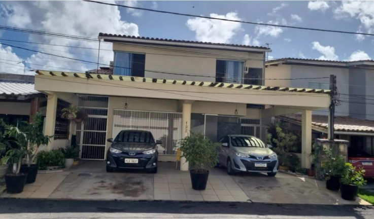 Foto do imóvel Casa com 4 Quartos à Venda, 220 m² em Piatã - Salvador