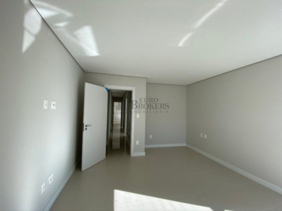 Foto do imóvel Apartamento com 4 Quartos à Venda, 160 m² em Pioneiros - Balneário Camboriú