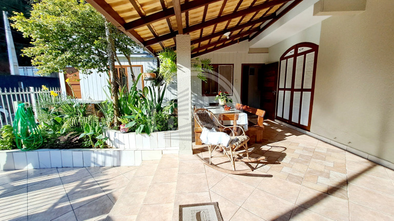 Imagem Casa com 3 Quartos à Venda, 80 m² em Fazenda - Itajaí