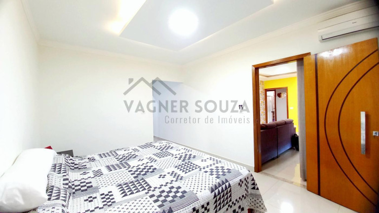 Imagem Casa com 3 Quartos à Venda, 368 m² em Jardim Colina Verde - Maringá