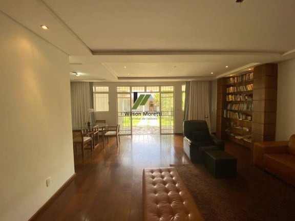 Imagem Casa com 3 Quartos à Venda, 222 m²