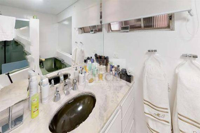 Foto do imóvel Cobertura com 3 Quartos à Venda, 230 m² em Perdizes - São Paulo